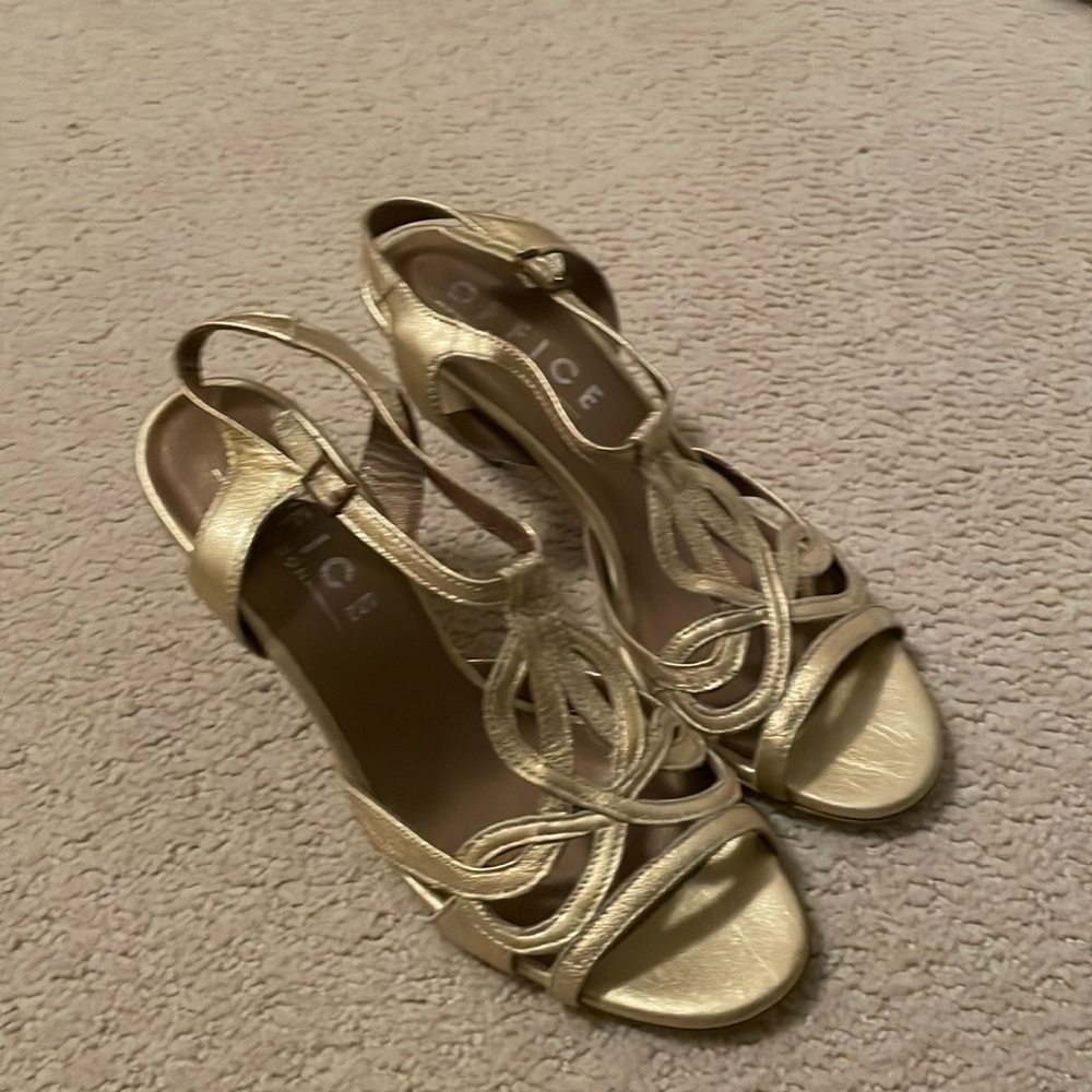 NWOT Office London Strappy heeled sandals 👵MT